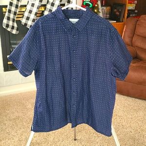 Short Sleeve Button-Up Shirt